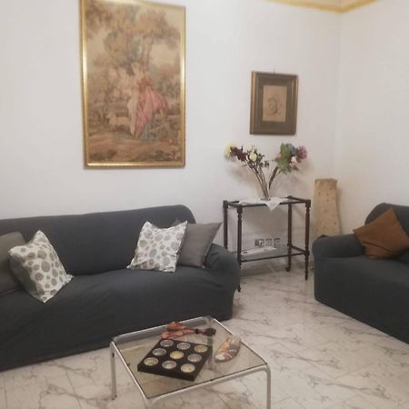 Appartement La Casa Di Nonna Lilla à Catane Extérieur photo